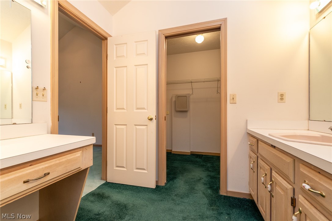 5920 Stephanie Lane Solon OH 44139