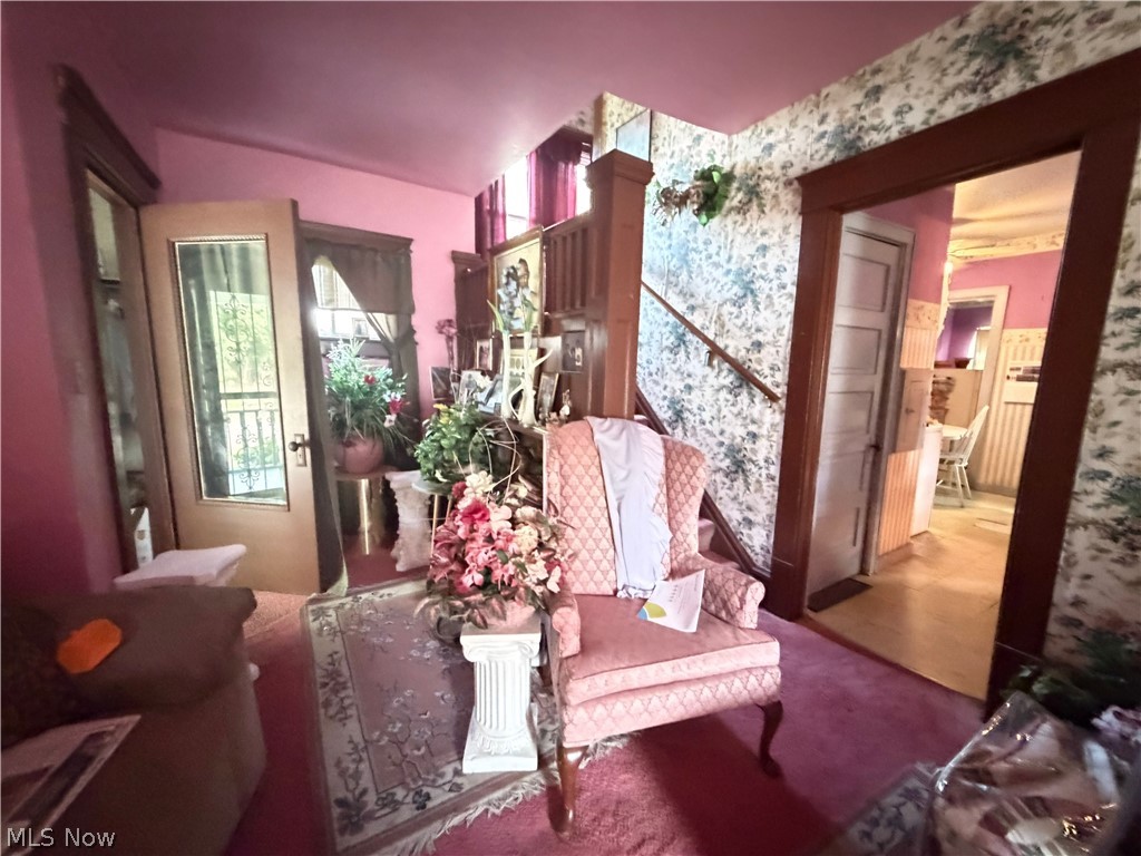 569 Edgewood Avenue Akron OH 44307