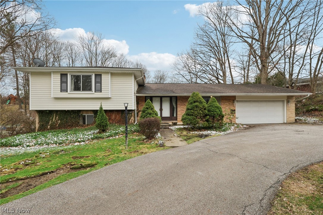 7448 Amber Lane Brecksville OH 44141