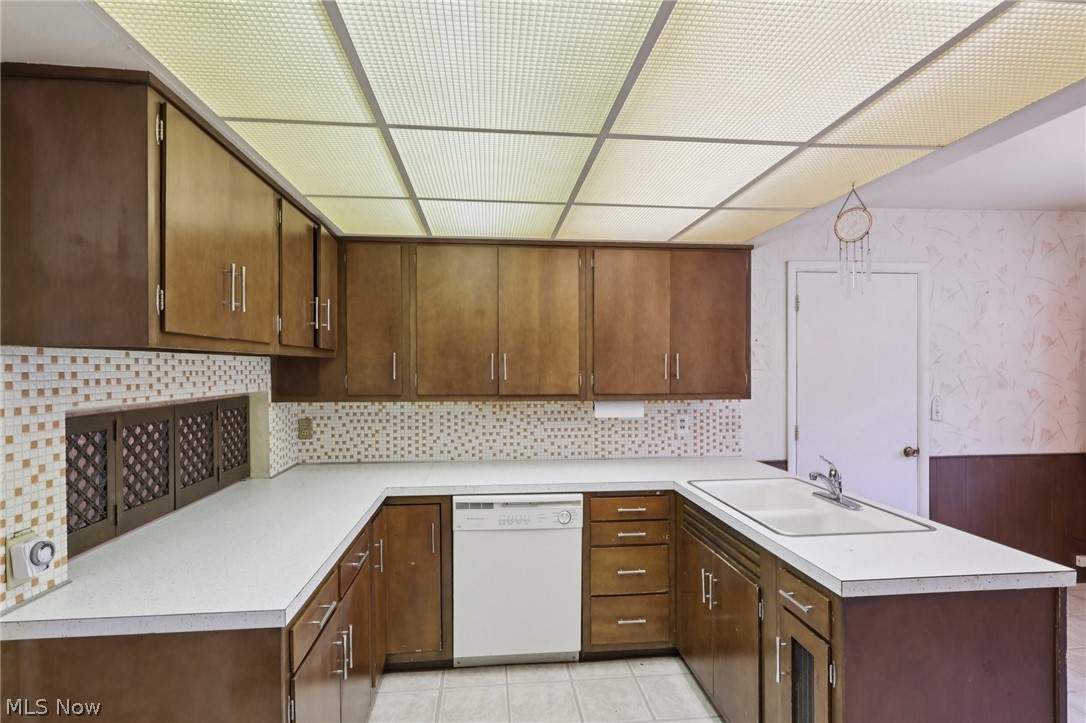7448 Amber Lane Brecksville OH 44141