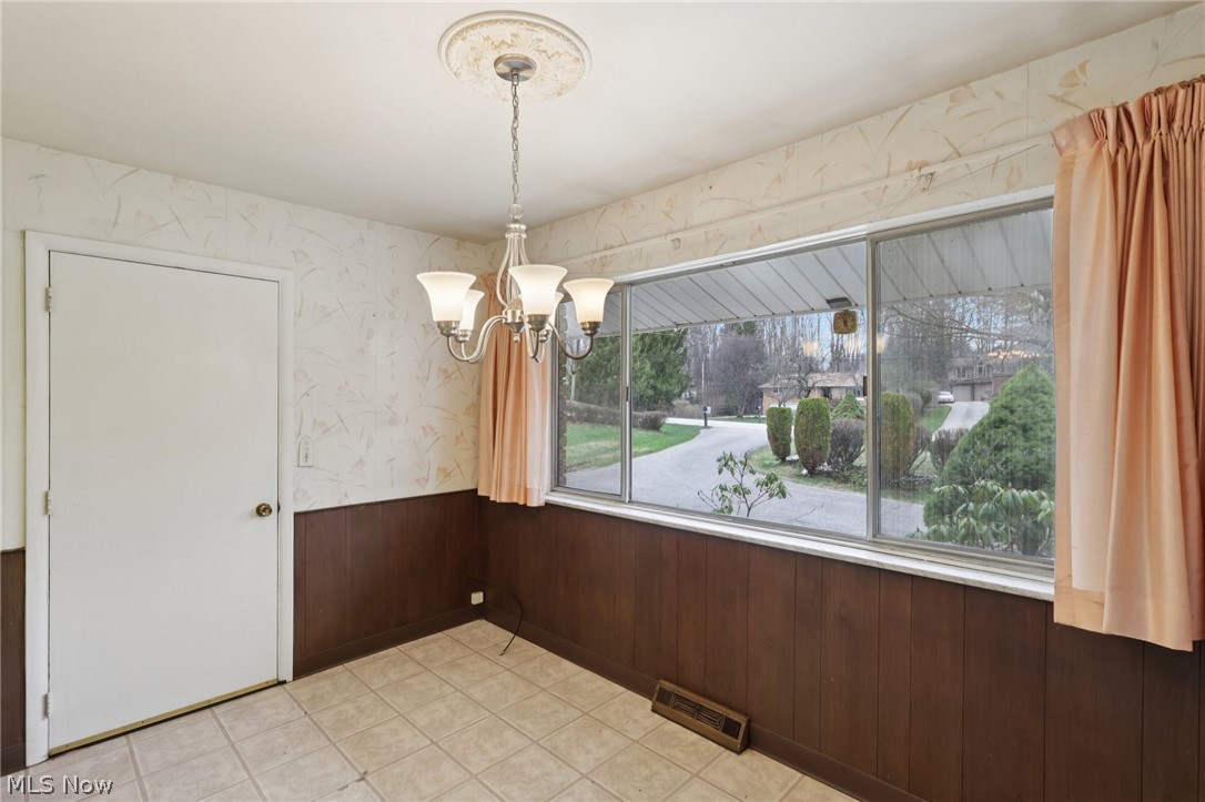 7448 Amber Lane Brecksville OH 44141