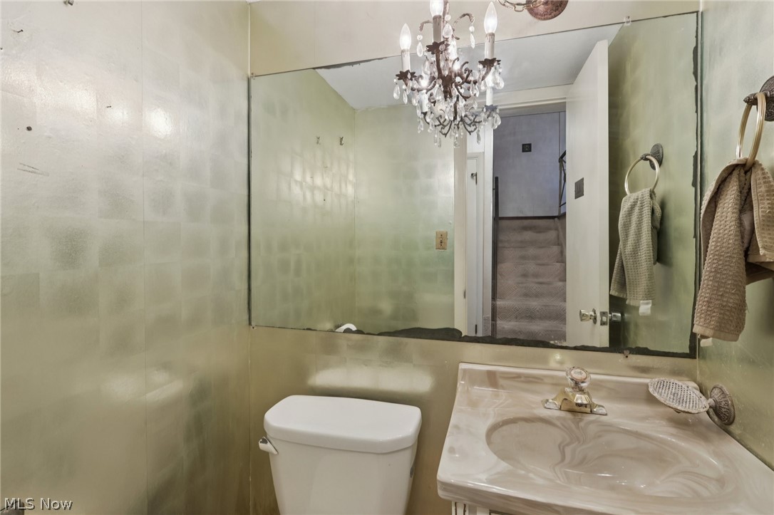 7448 Amber Lane Brecksville OH 44141