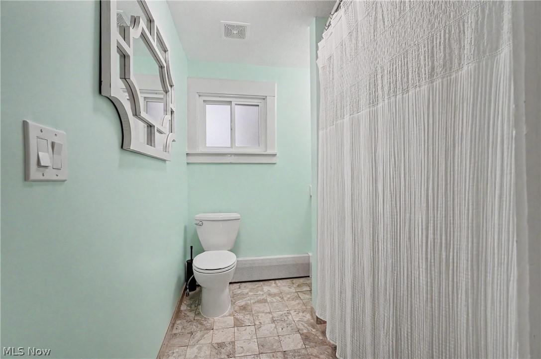 204 Water Street Chardon OH 44024