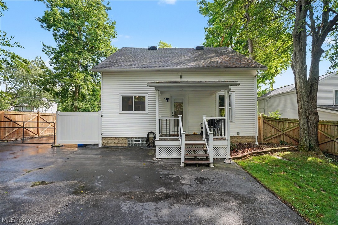 204 Water Street Chardon OH 44024