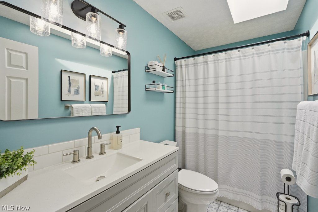 152 Mccleary Court Sagamore Hills OH 44067