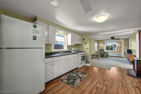 143 Oneida Trail Sandusky OH 44870