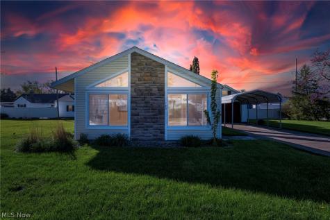 143 Oneida Trail Sandusky OH 44870