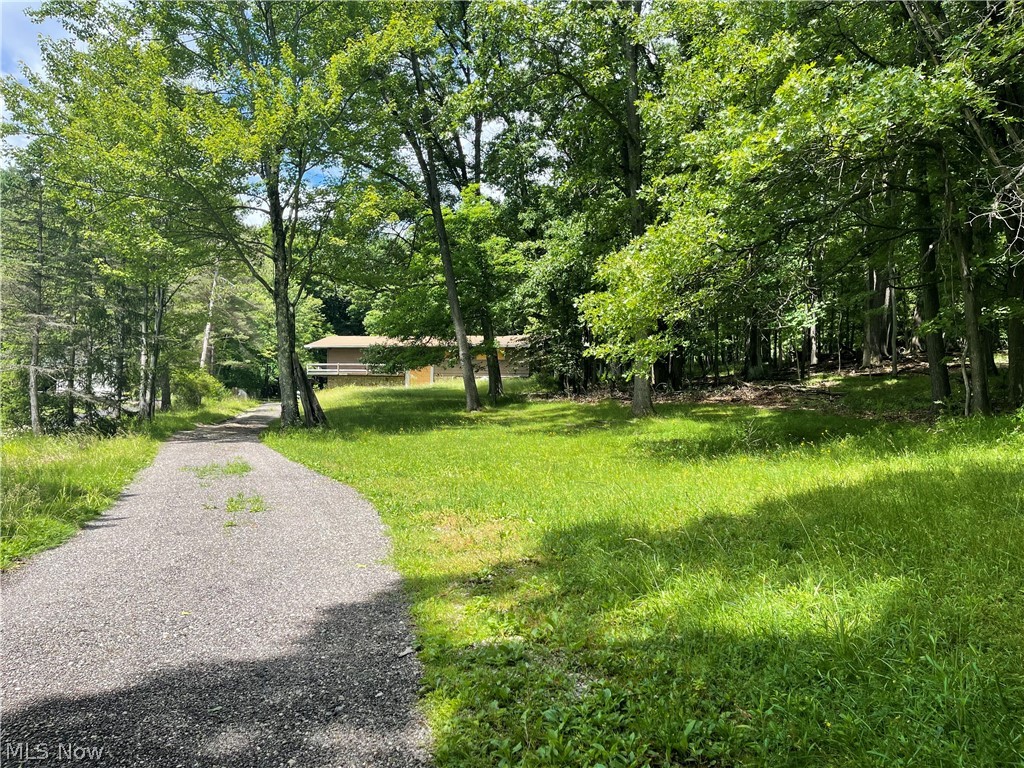 8456 Whitewood Road Brecksville OH 44141