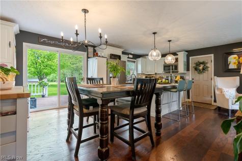 2994 Forestview Street NE Canton OH 44721