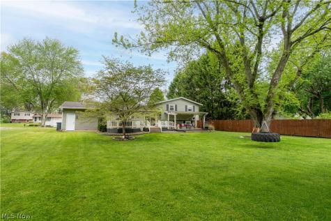2994 Forestview Street NE Canton OH 44721