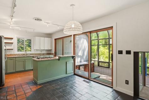 265 Ravenna Street Hudson OH 44236