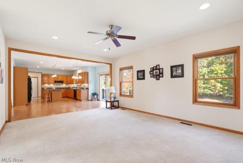 21162 Breckenridge Lane Strongsville OH 44149