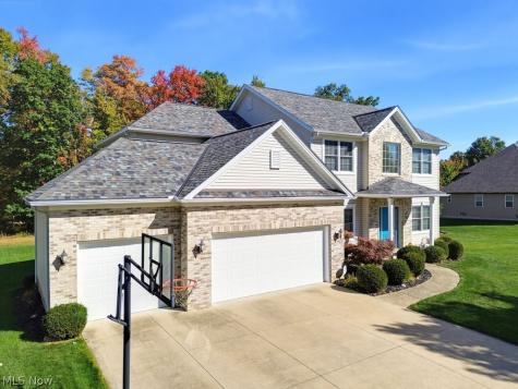 21162 Breckenridge Lane Strongsville OH 44149