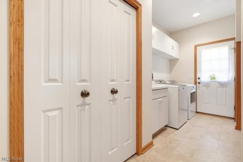 21162 Breckenridge Lane Strongsville OH 44149