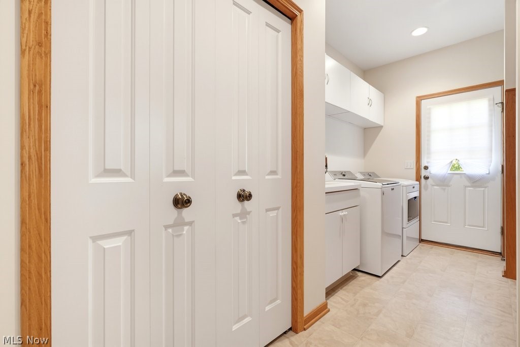 21162 Breckenridge Lane Strongsville OH 44149