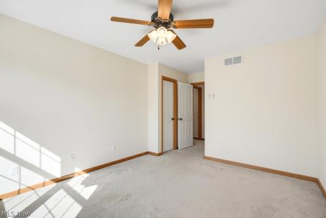 21162 Breckenridge Lane Strongsville OH 44149