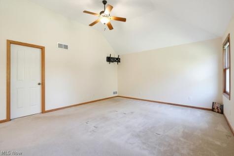 21162 Breckenridge Lane Strongsville OH 44149