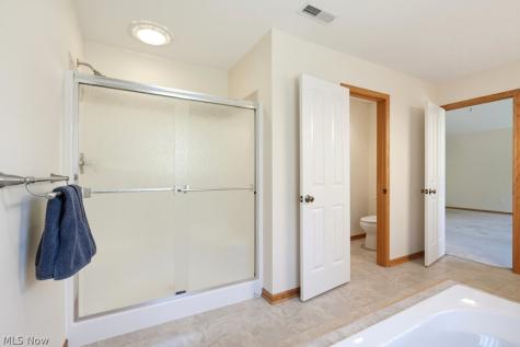 21162 Breckenridge Lane Strongsville OH 44149