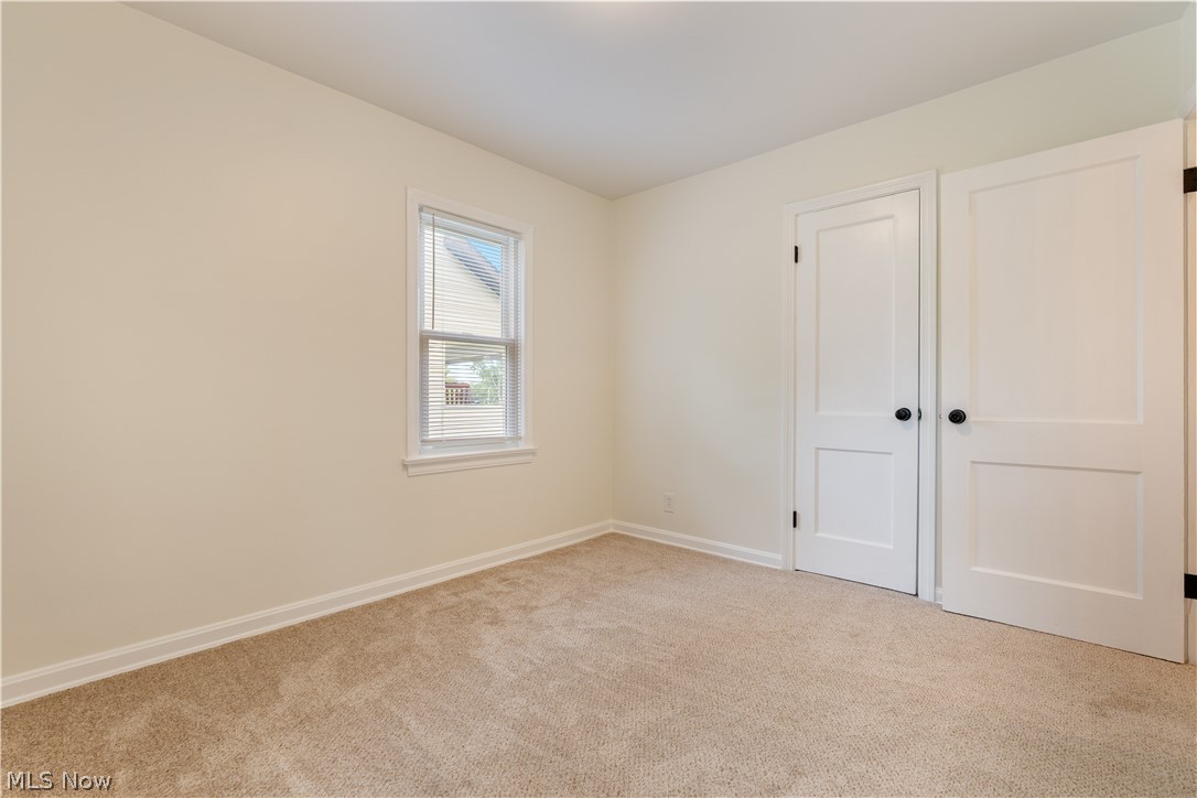 128 Woolf Avenue Akron OH 44312