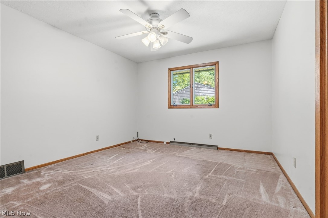 1129 Oak Tree Road Akron OH 44320
