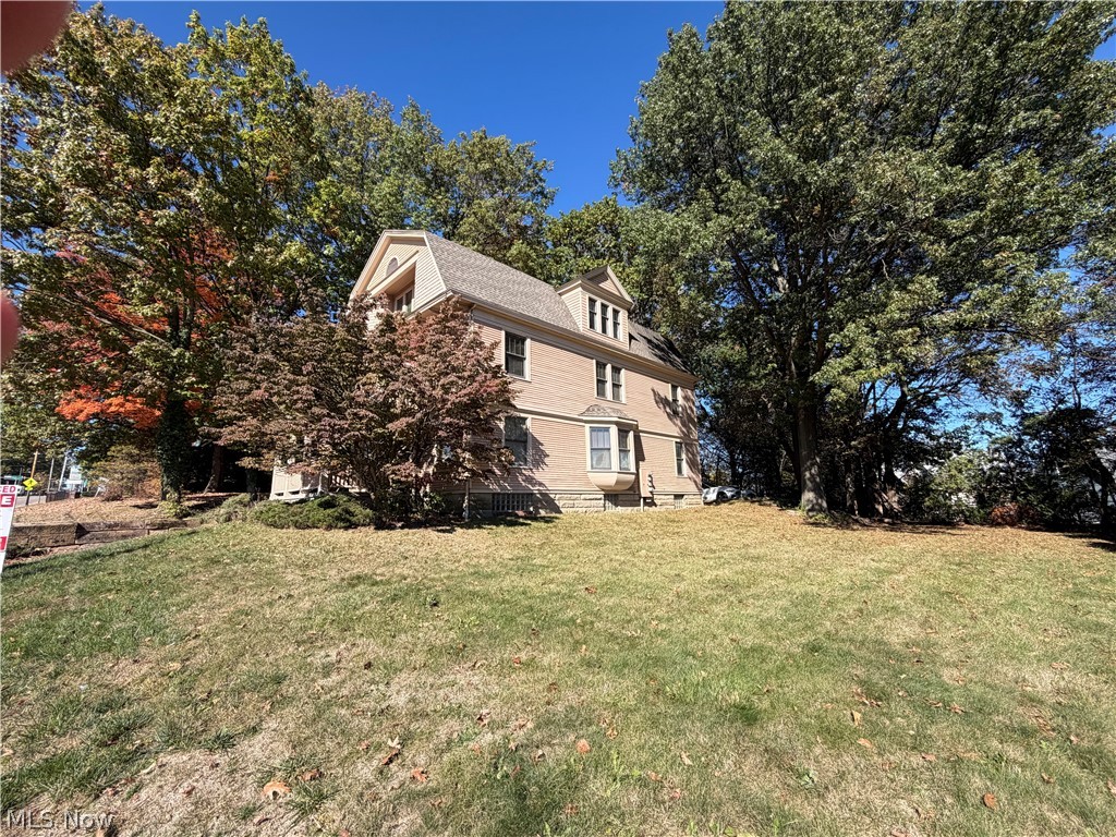 631 W Exchange Street Akron OH 44302