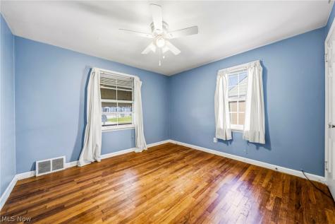 1613 Temple Avenue Mayfield Heights OH 44124