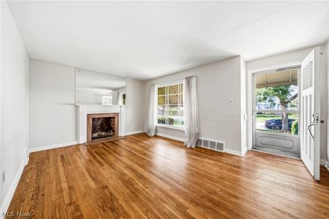 1613 Temple Avenue Mayfield Heights OH 44124