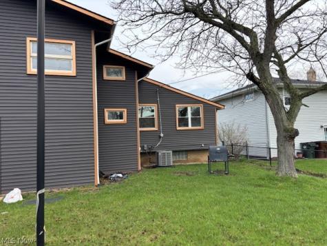 2777 Friar Drive Parma OH 44134
