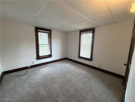 527 Columbus Avenue NW Canton OH 44708