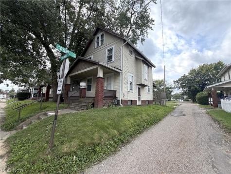527 Columbus Avenue NW Canton OH 44708