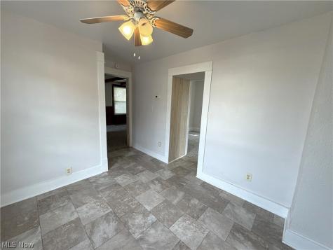 527 Columbus Avenue NW Canton OH 44708