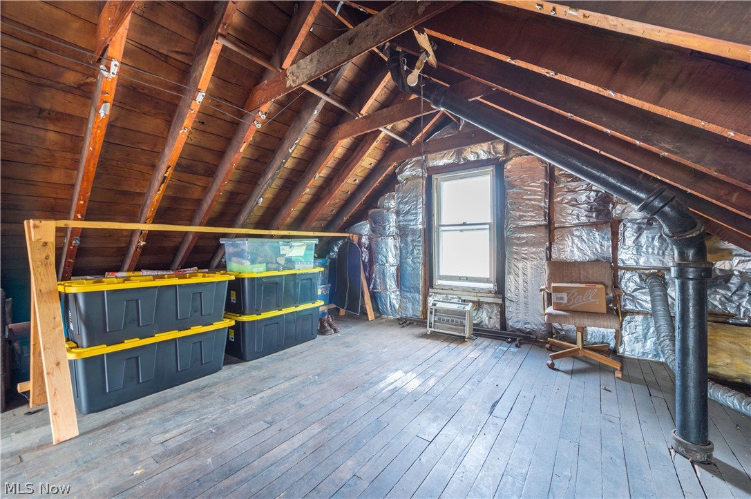 1298 Jackson Avenue Lakewood OH 44107