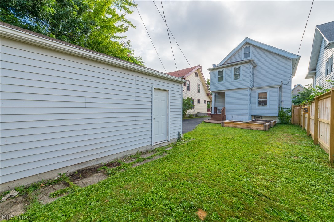 1298 Jackson Avenue Lakewood OH 44107