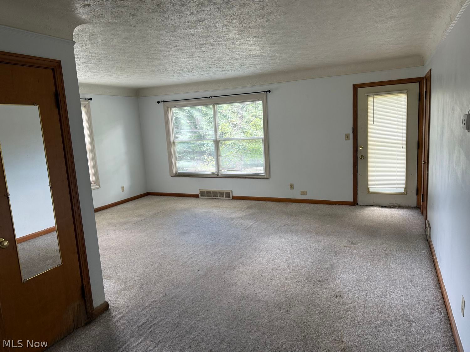 6311 W Pleasant Valley Road Parma OH 44129