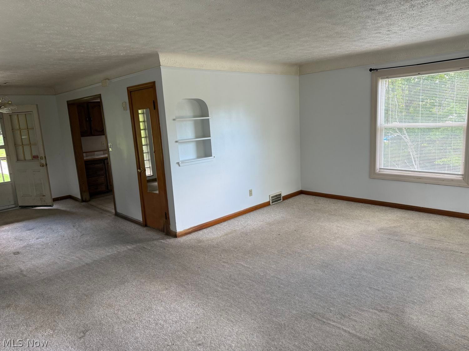 6311 W Pleasant Valley Road Parma OH 44129
