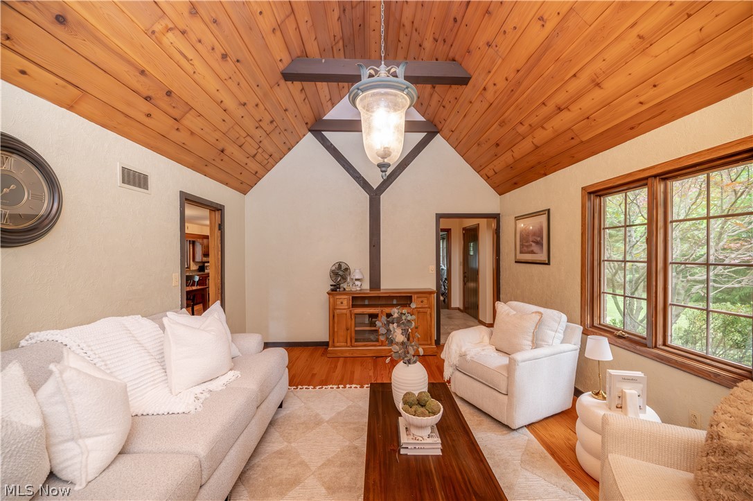 509 Sugar Camp Drive East Palestine OH 44413