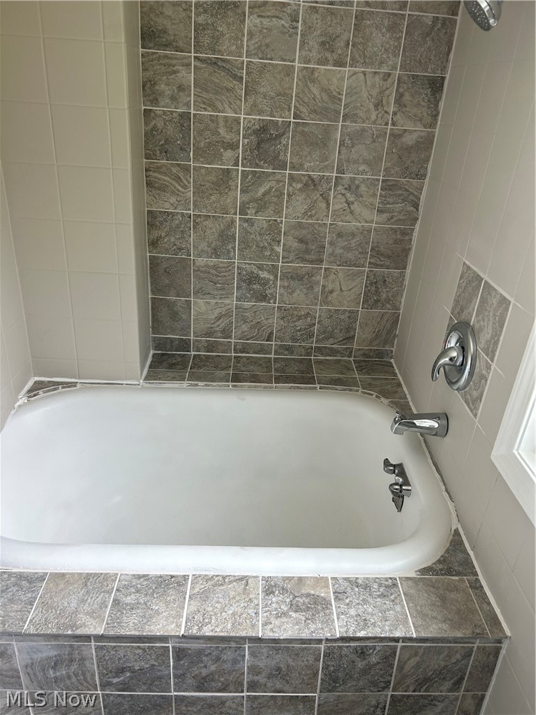 1040 Windermere Drive Willoughby OH 44094