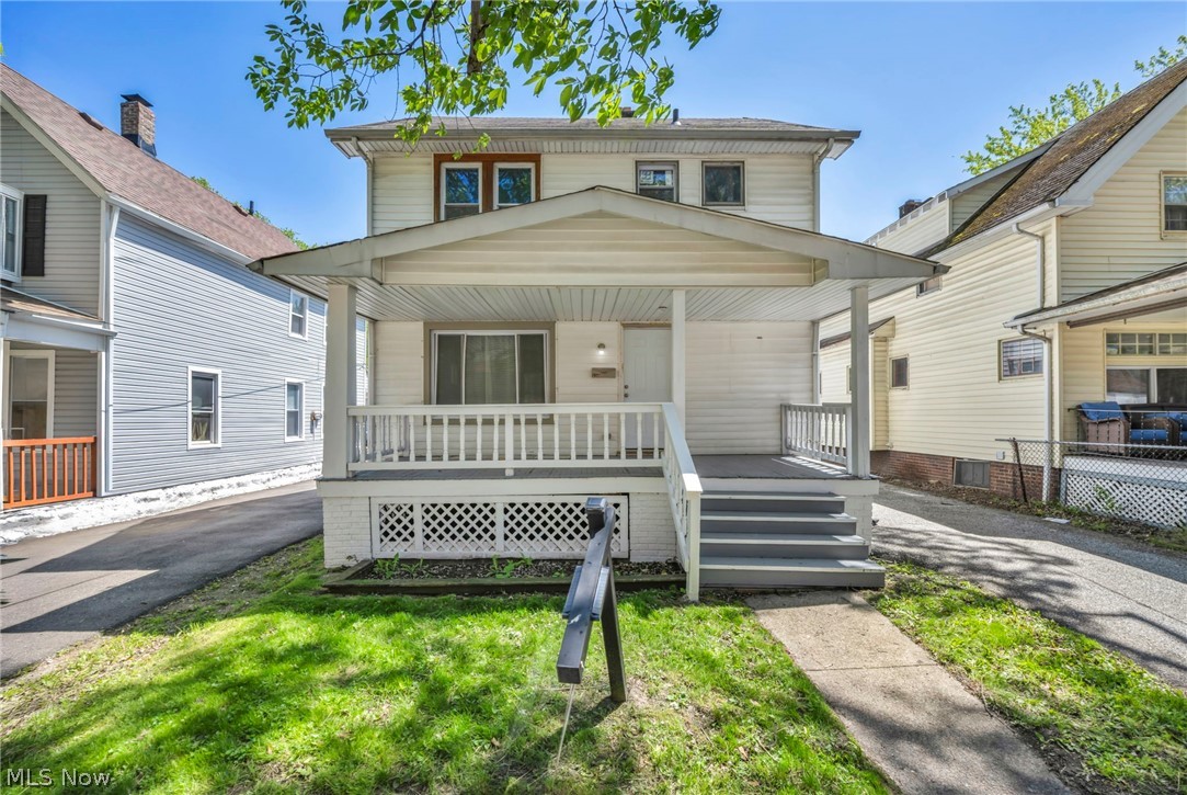 2153 W 106th Street Cleveland OH 44102