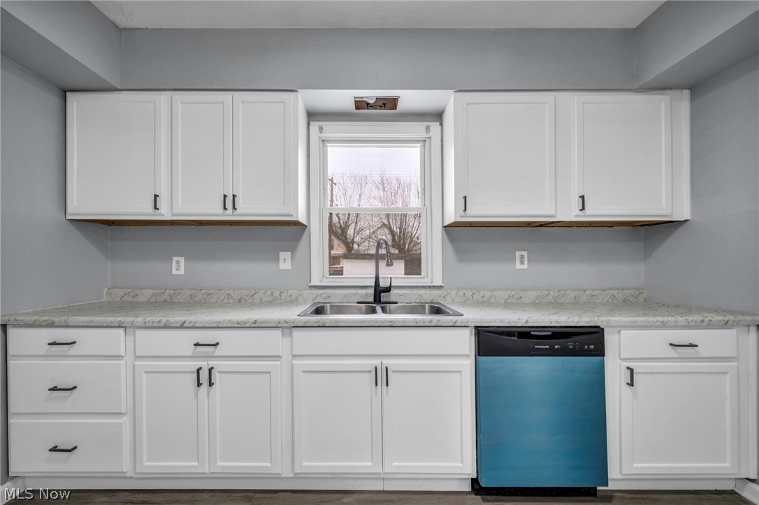 2153 W 106th Street Cleveland OH 44102