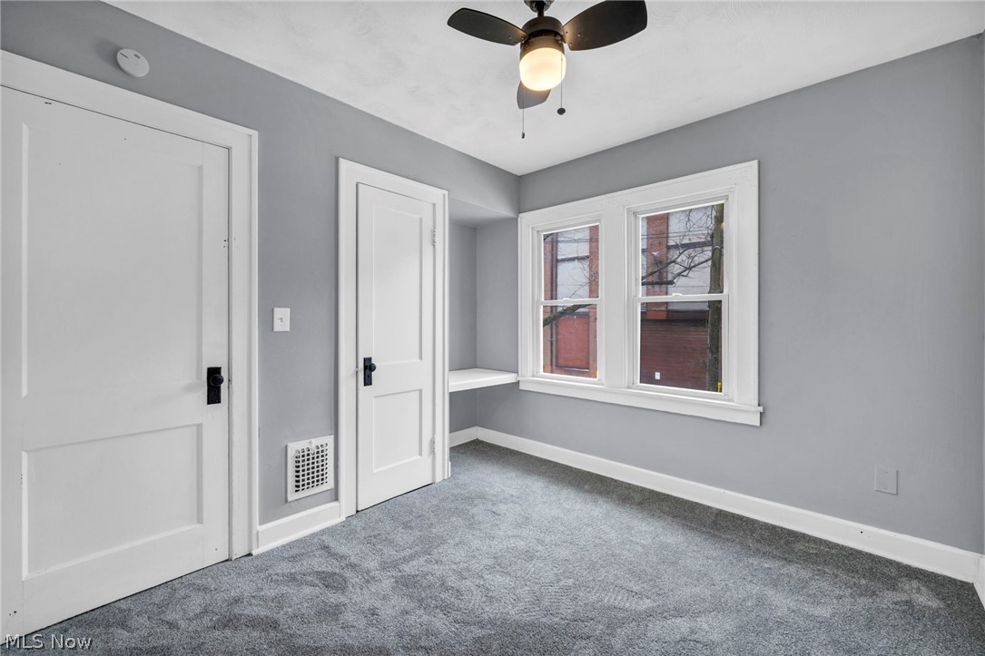 2153 W 106th Street Cleveland OH 44102