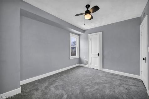 2153 W 106th Street Cleveland OH 44102