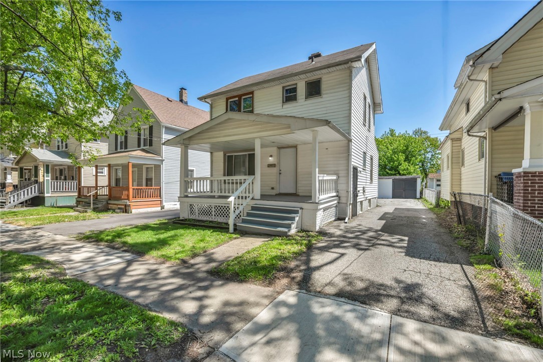 2153 W 106th Street Cleveland OH 44102