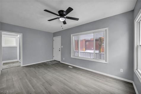 2153 W 106th Street Cleveland OH 44102