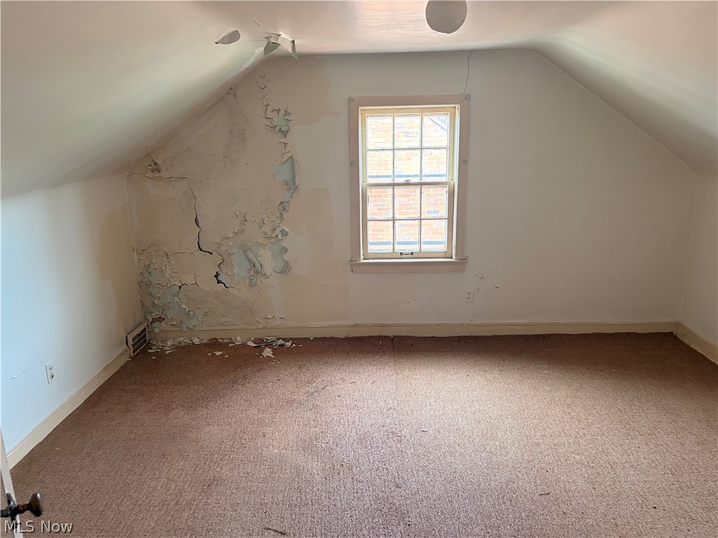 3715 Strathavon Road Shaker Heights OH 44120