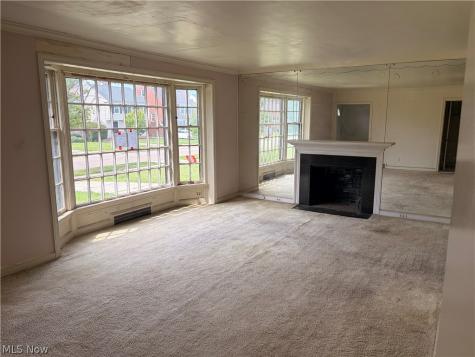 3715 Strathavon Road Shaker Heights OH 44120