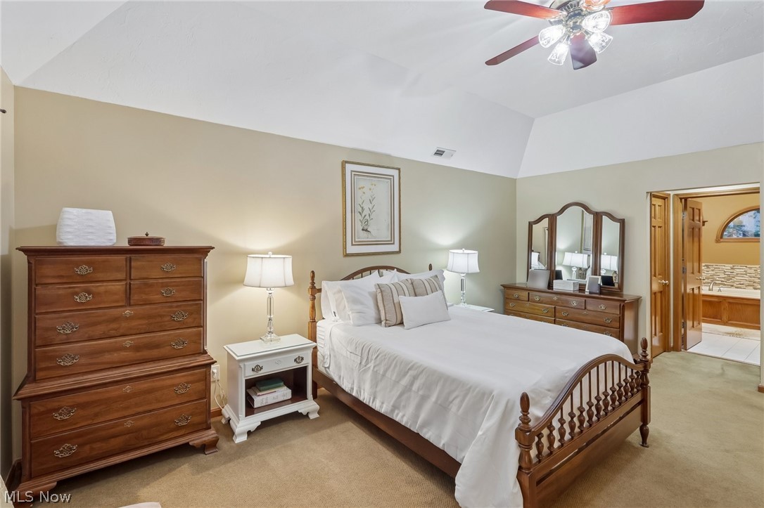 3179 Royal Oak Court Westlake OH 44145
