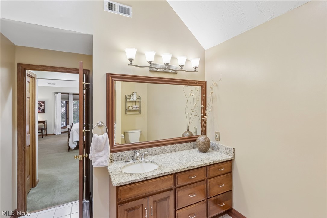 3179 Royal Oak Court Westlake OH 44145