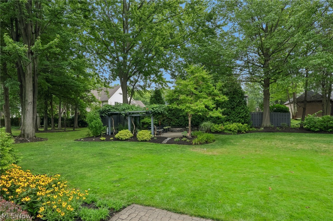 3179 Royal Oak Court Westlake OH 44145