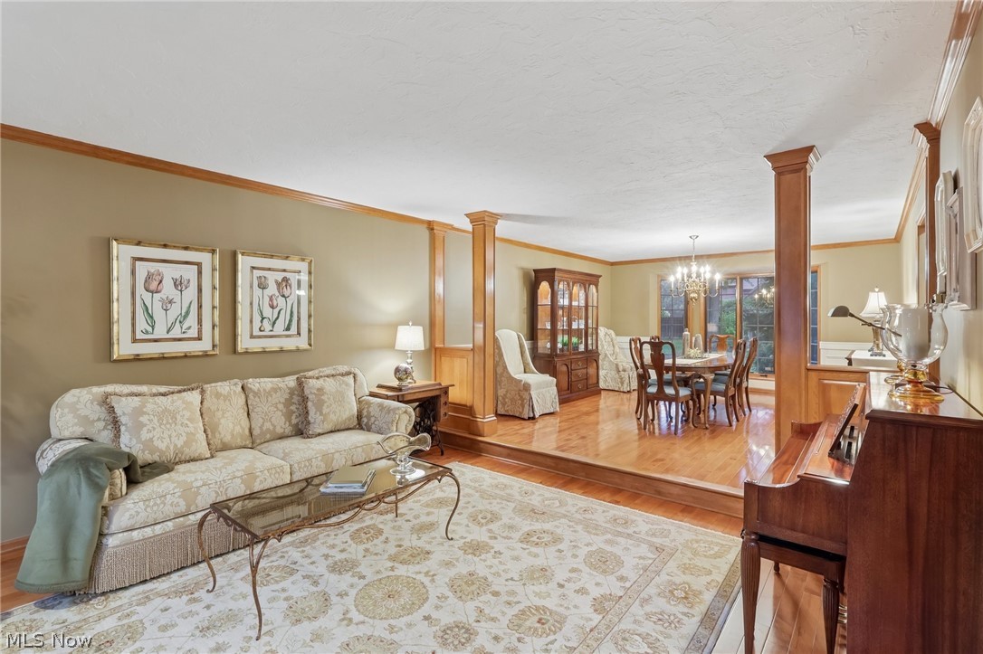 3179 Royal Oak Court Westlake OH 44145