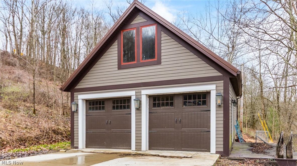 6405 N River Road Zanesville OH 43701